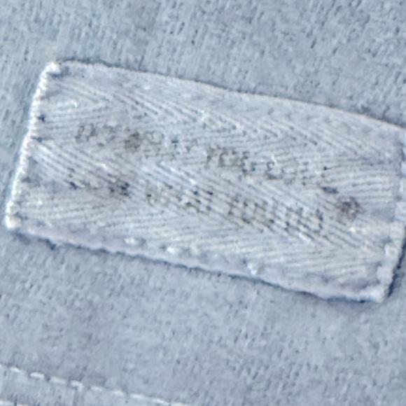 Life is Good Crusher Tee V-Neck Long Sleeve Camping Tee "Simplify" *Flaw* - Picture 3 of 6